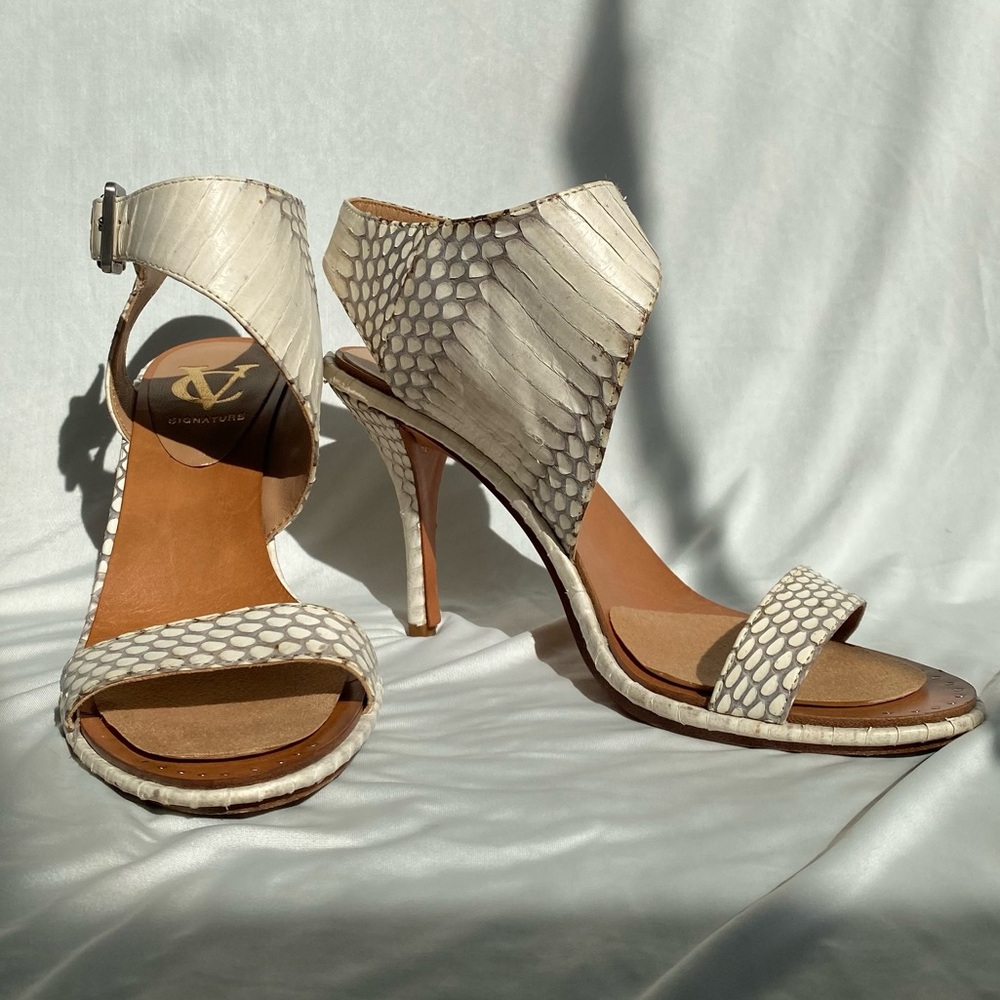 Vero Cuoio White Snakeskin Heels
